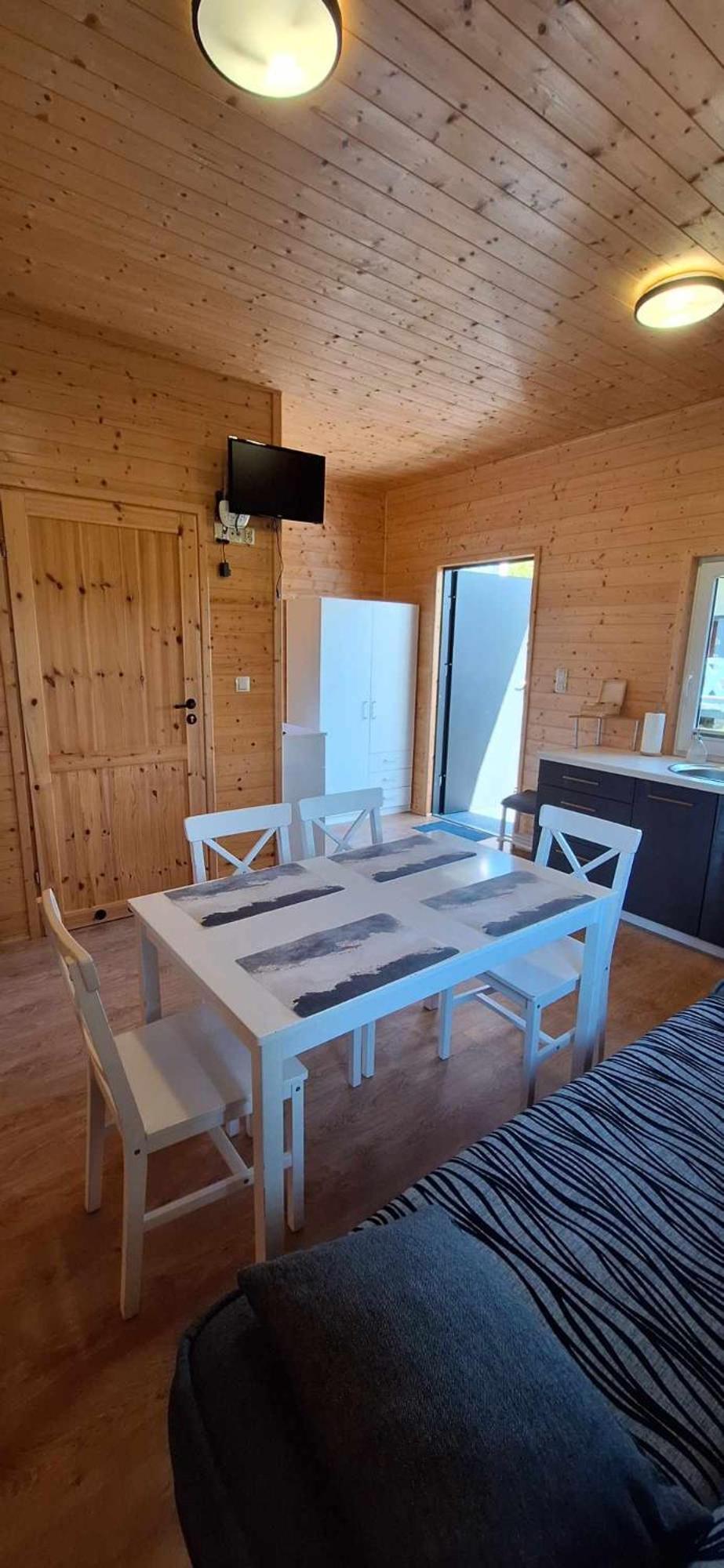 Mozemorze? Osrodek Domkow Letniskowych Lodge Chlopy